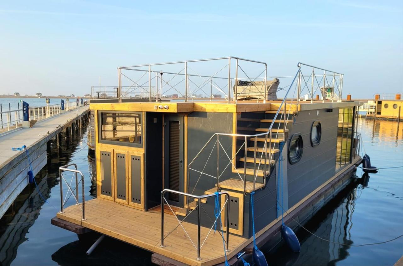 Hausboot Inkl Motorboot, Ostsee Heiligenhafen Exterior foto